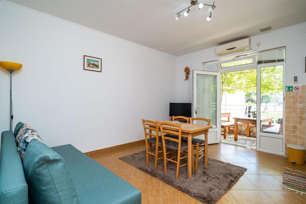 Apartment Zuljana 10233B Esterno foto